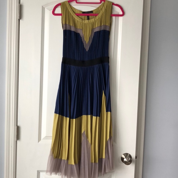 bcbg pleated colorblock dress
